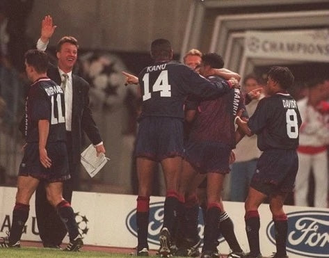 afc-ajax-away-shirt-1994-1995-uefa-champions-league-winners-1