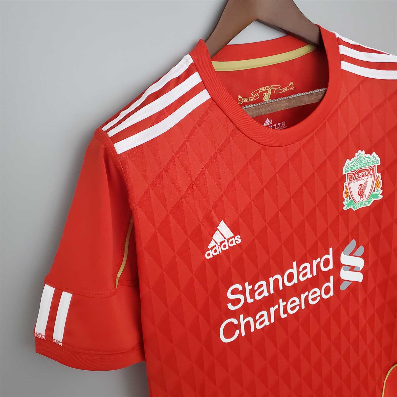 Camiseta retro del Liverpool 2010/2011