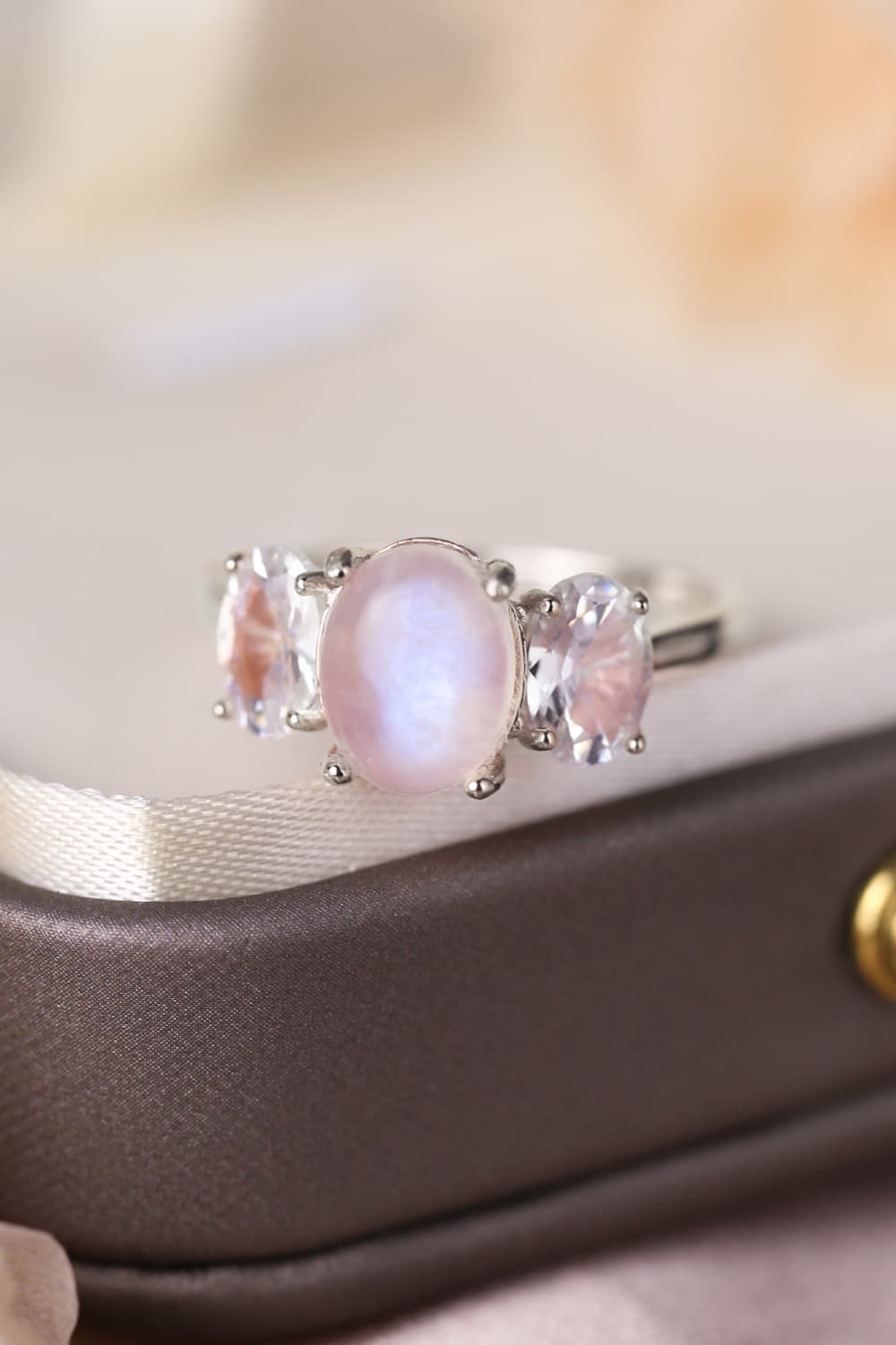 Månestens Tre-Stens Ring