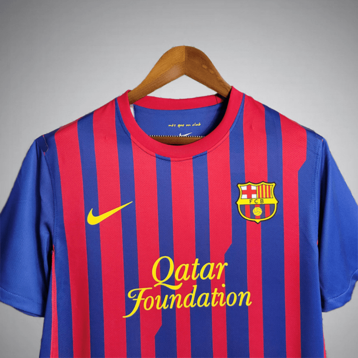 2011-12-fc-barcelona-home-shirt-1