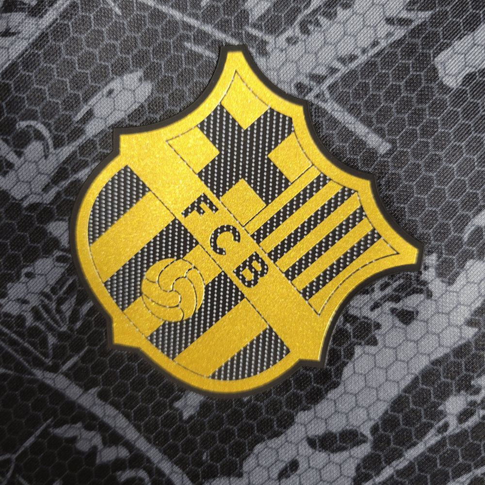 2024-25-fc-barcelona-shirt-cityscape-symphony-1