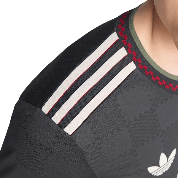 2025/26 Bayern München Derde Shirt