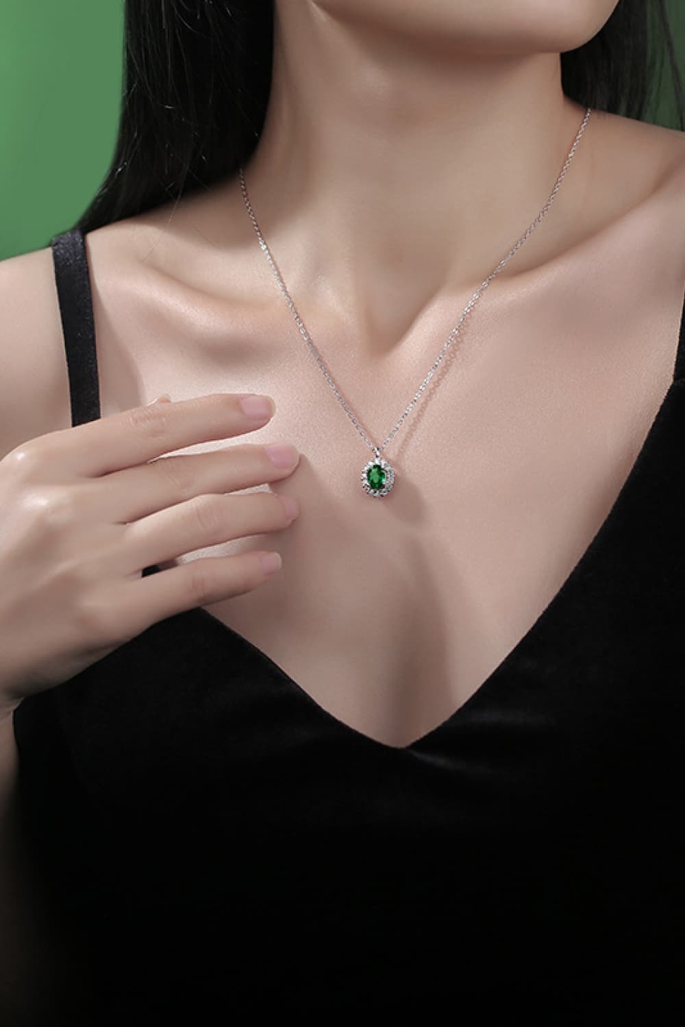 1,5 ct Labor-Smaragd-Anhänger