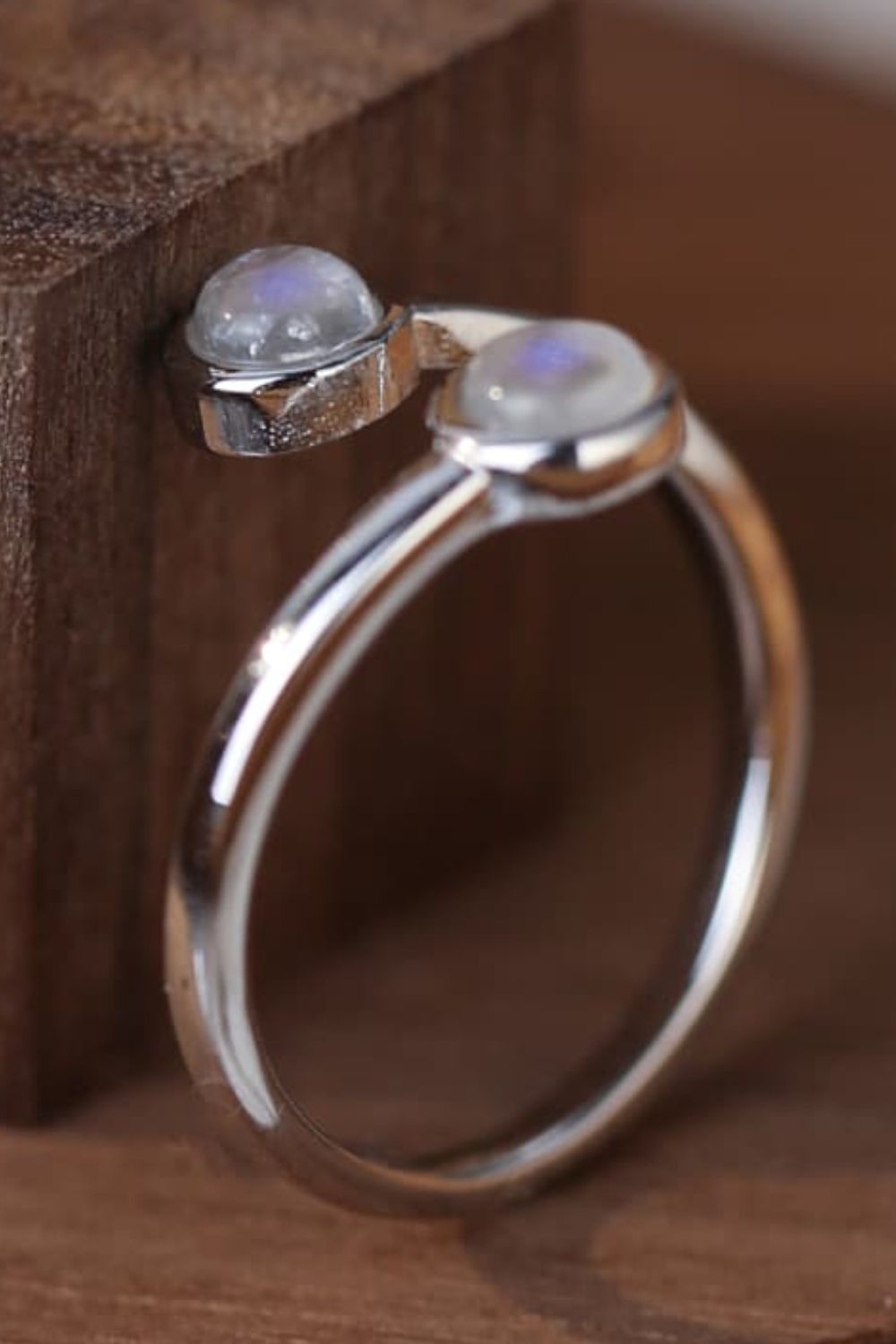 Anello "Toi et Moi" in pietra di luna