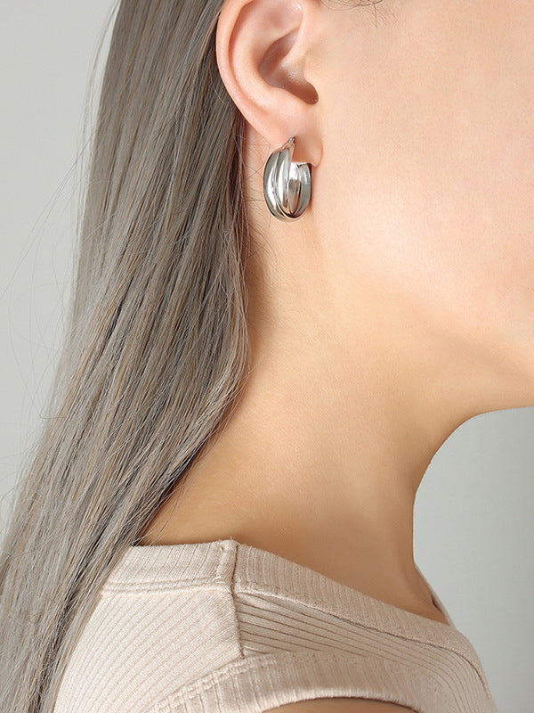 Orecchini a cerchio huggie placcati in oro