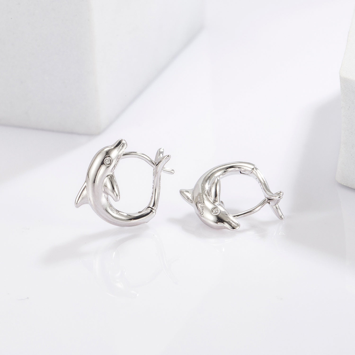 Zircon Dolphin Sølv Studs