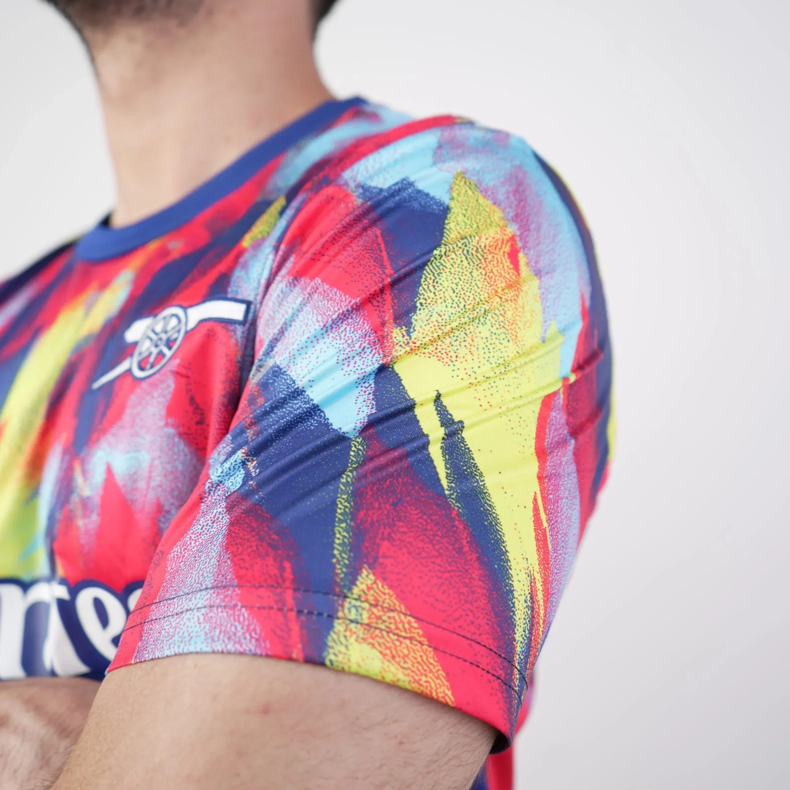 Camiseta prepartido del Arsenal 2025/2026