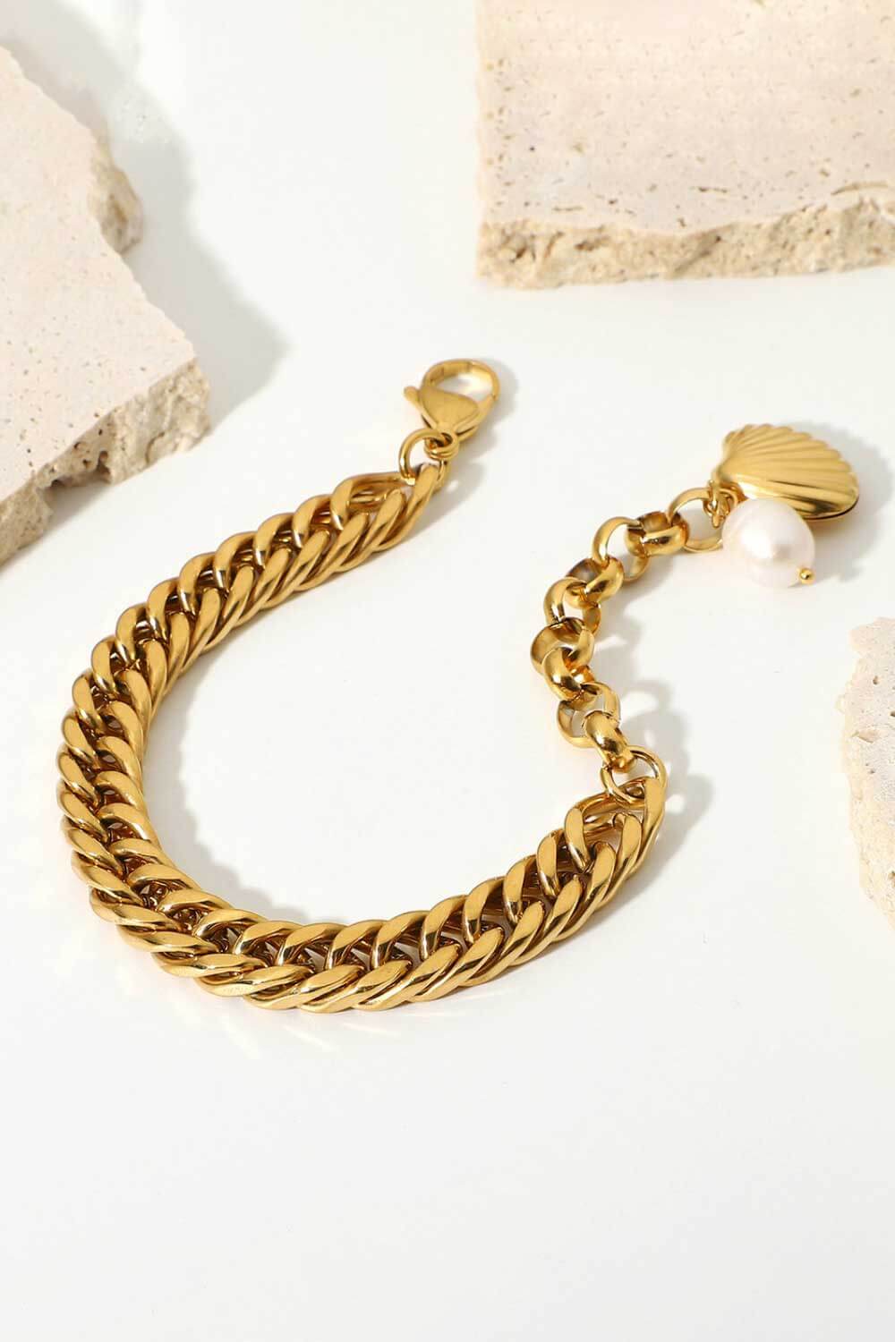 Bracciale a catena curb in oro