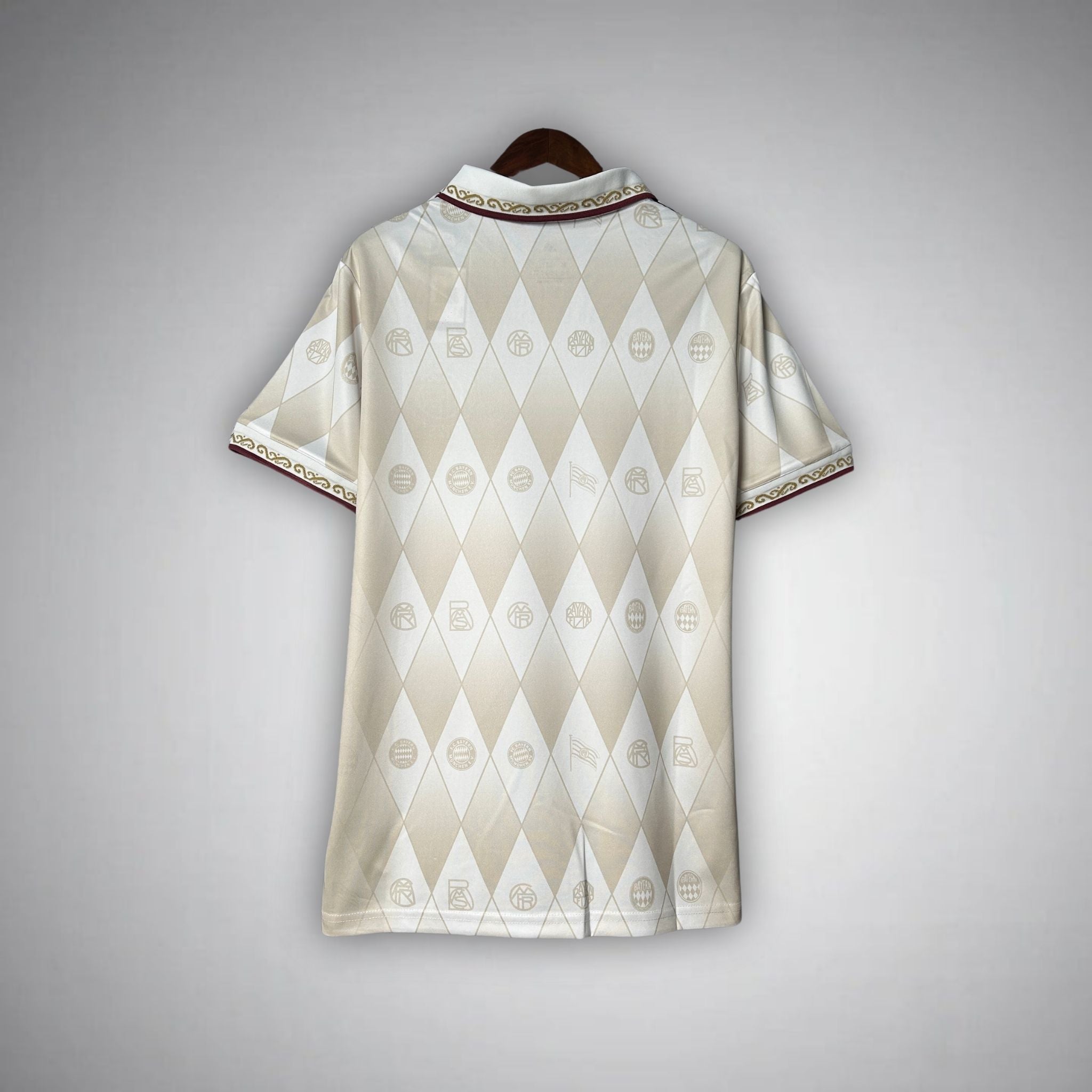 Maglietta FC Bayern La Corona