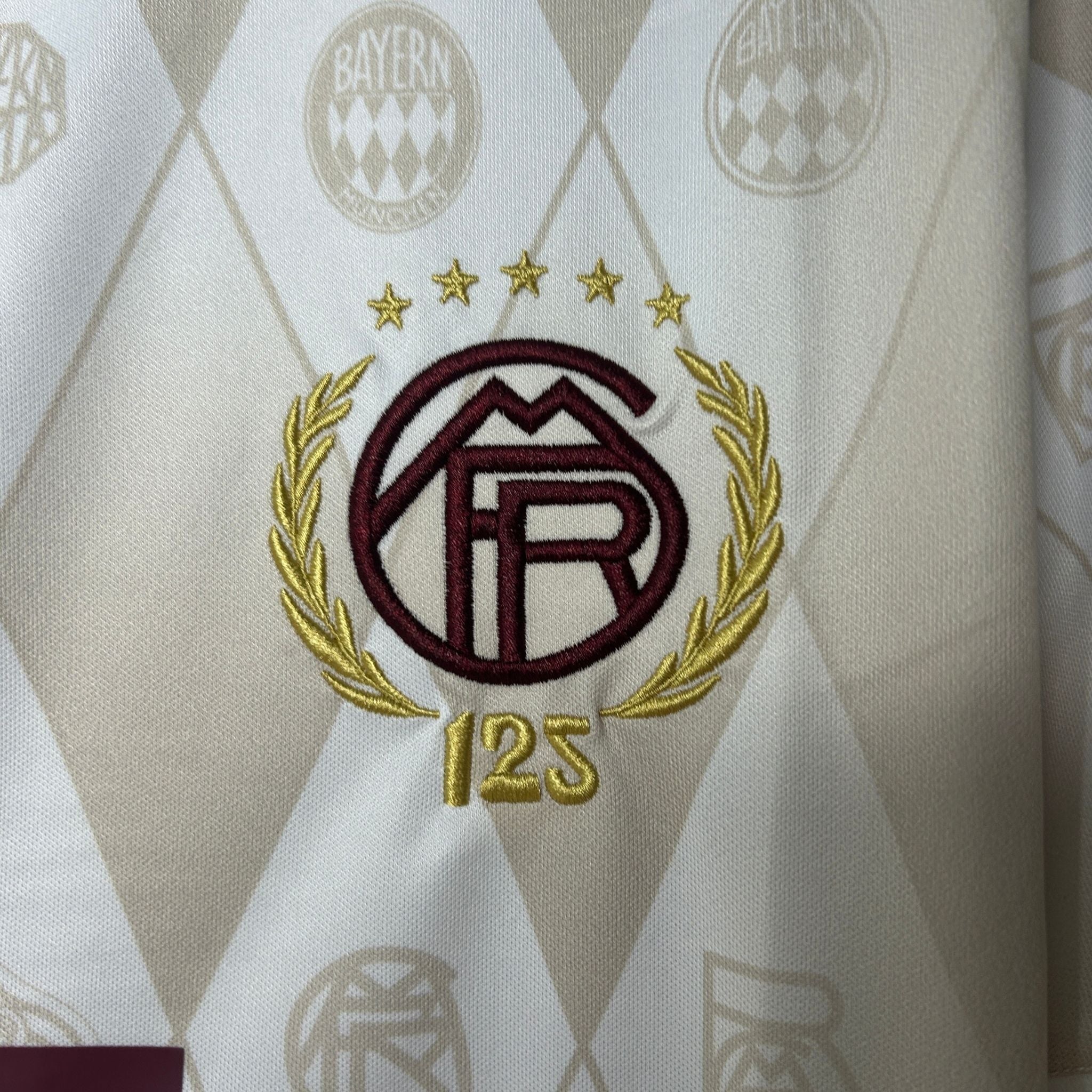 Maglietta FC Bayern La Corona