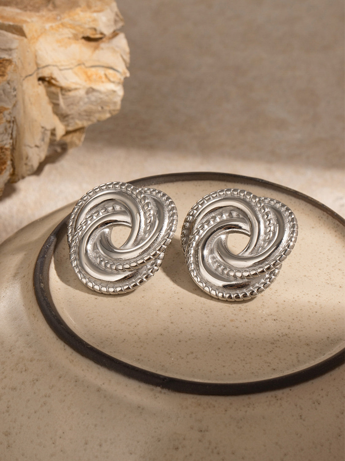 Montanti in acciaio torsionati