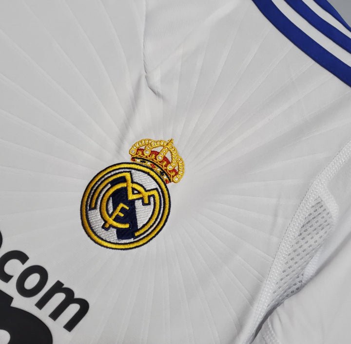 real-madrid-shirt-retro-2010-2011-home-1