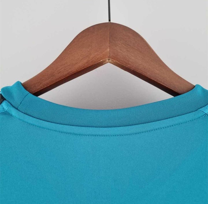 real-madrid-shirt-retro-2017-2018-third-1