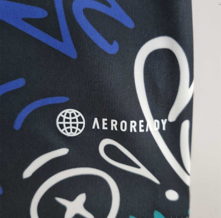 real-madrid-shirt-2022-pre-match-1