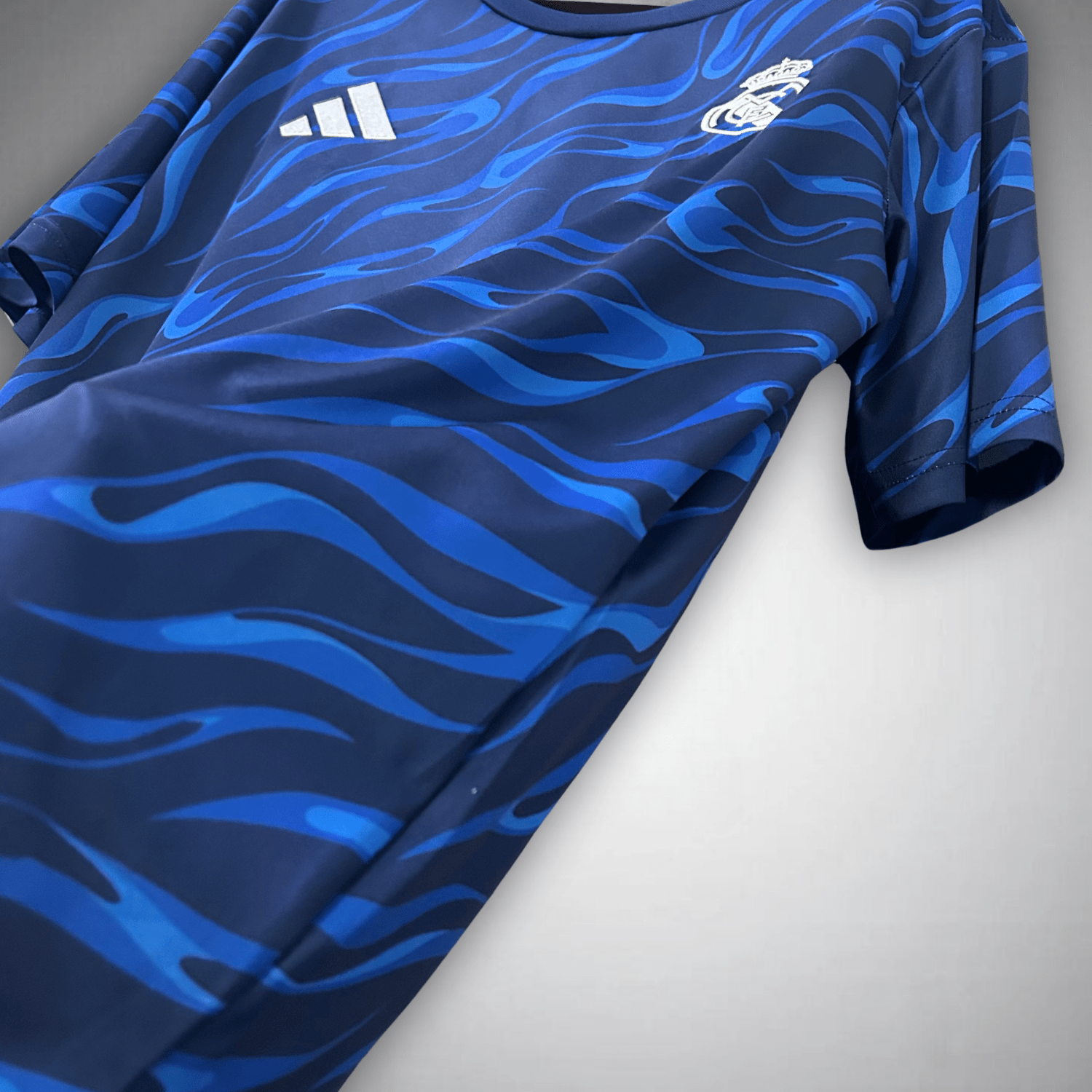real-madrid-shirt-calm-sea-special-edition-1