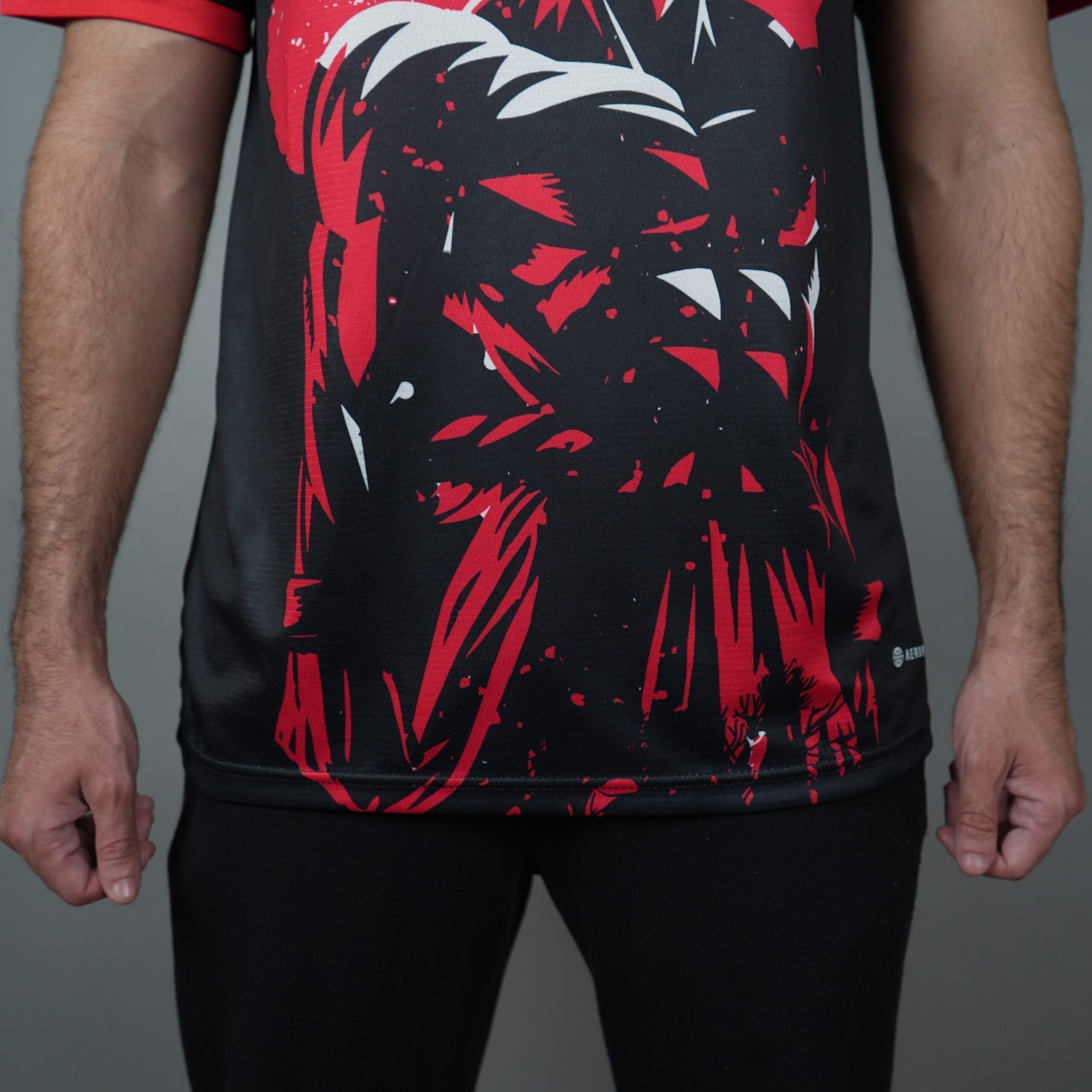 Japan Goku T-shirt – Sort & Rød Udgave