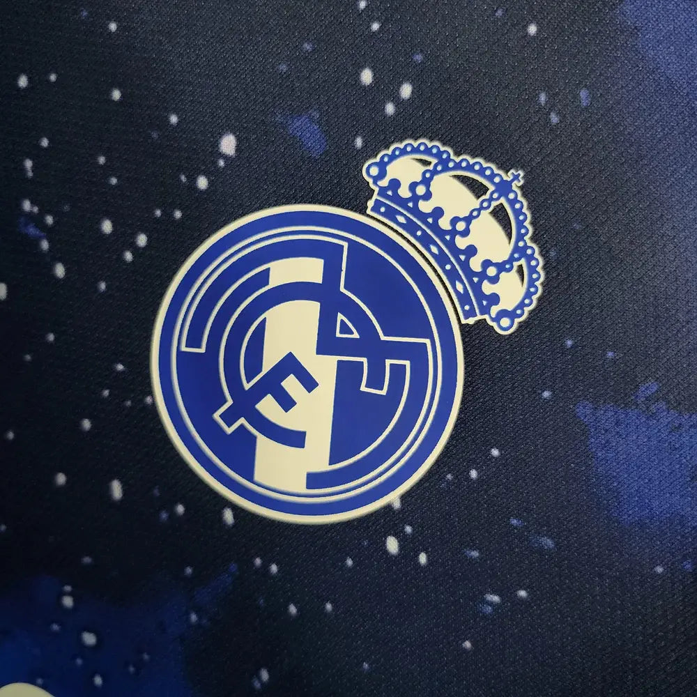 real-madrid-shirt-galaxy-1