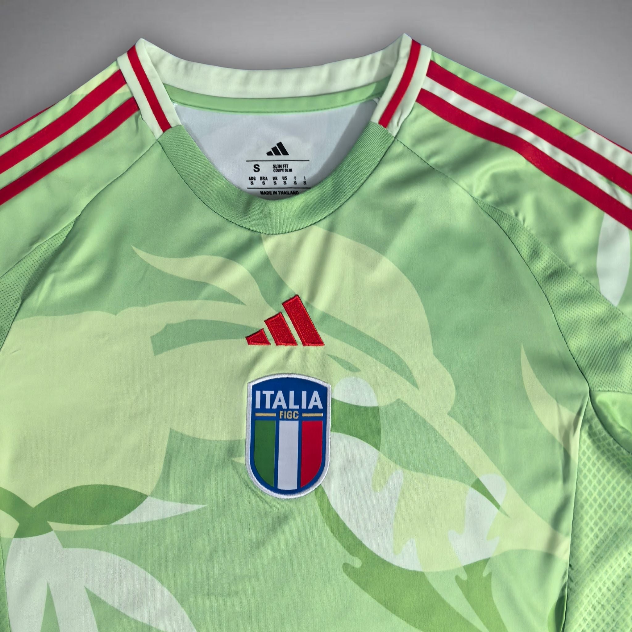 2025 Italien Auswärtstrikot