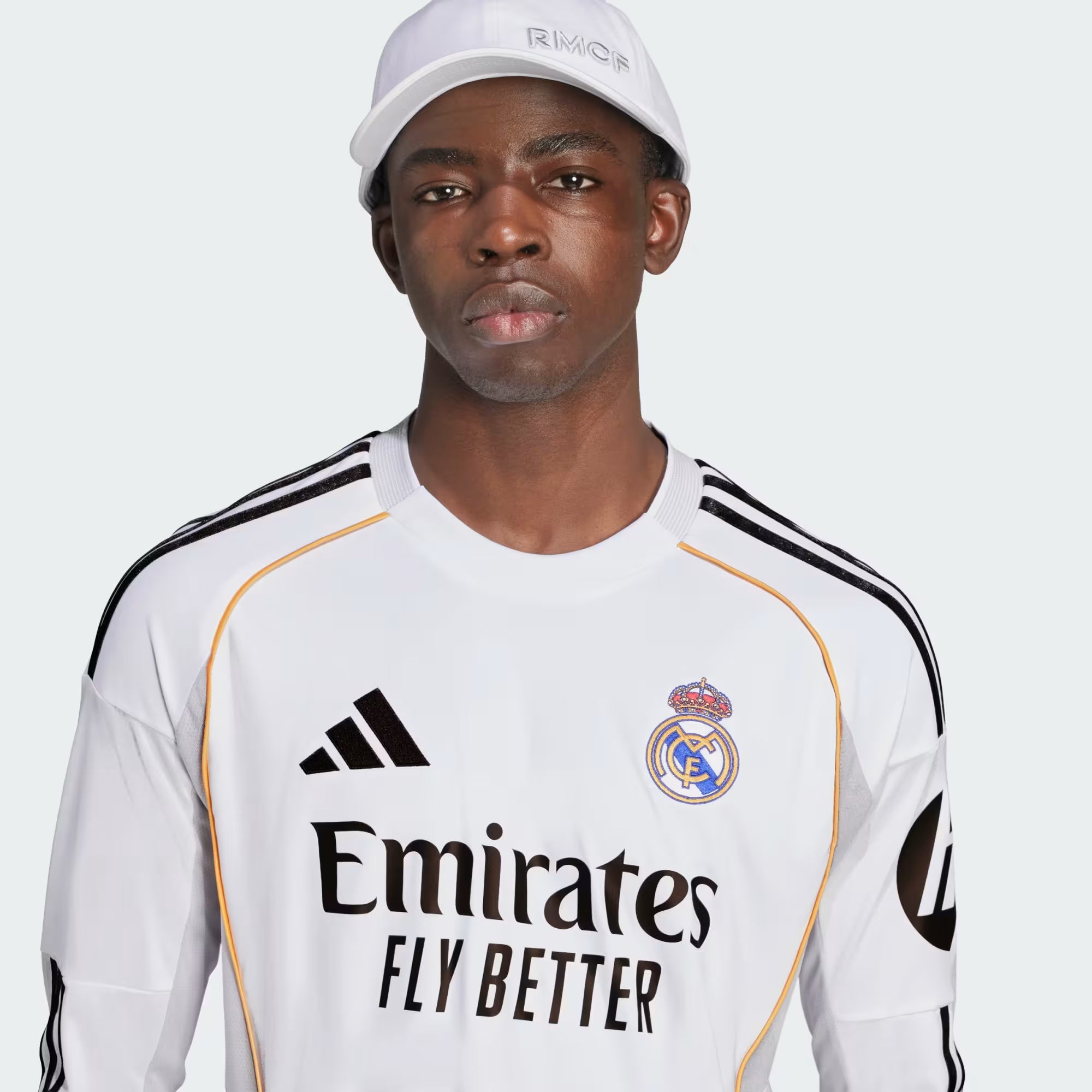 2025/26 Real Madrid langærmet hjemmebane trøje