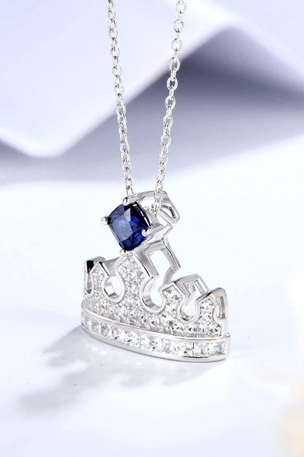 Pendente Corona di Zaffiro Zircone