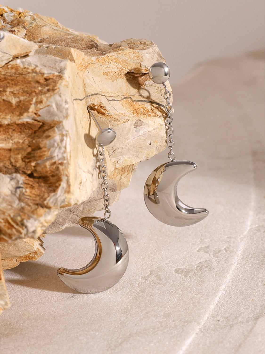 Pendenti a mezzaluna in acciaio