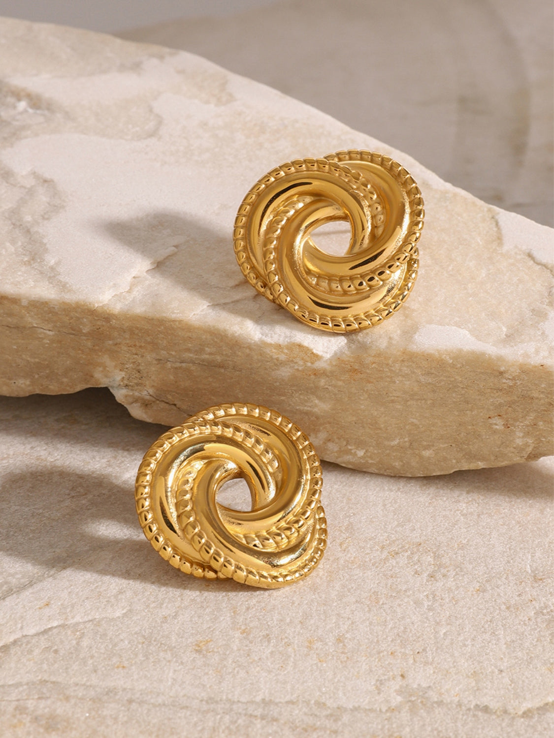 Montanti in acciaio torsionati