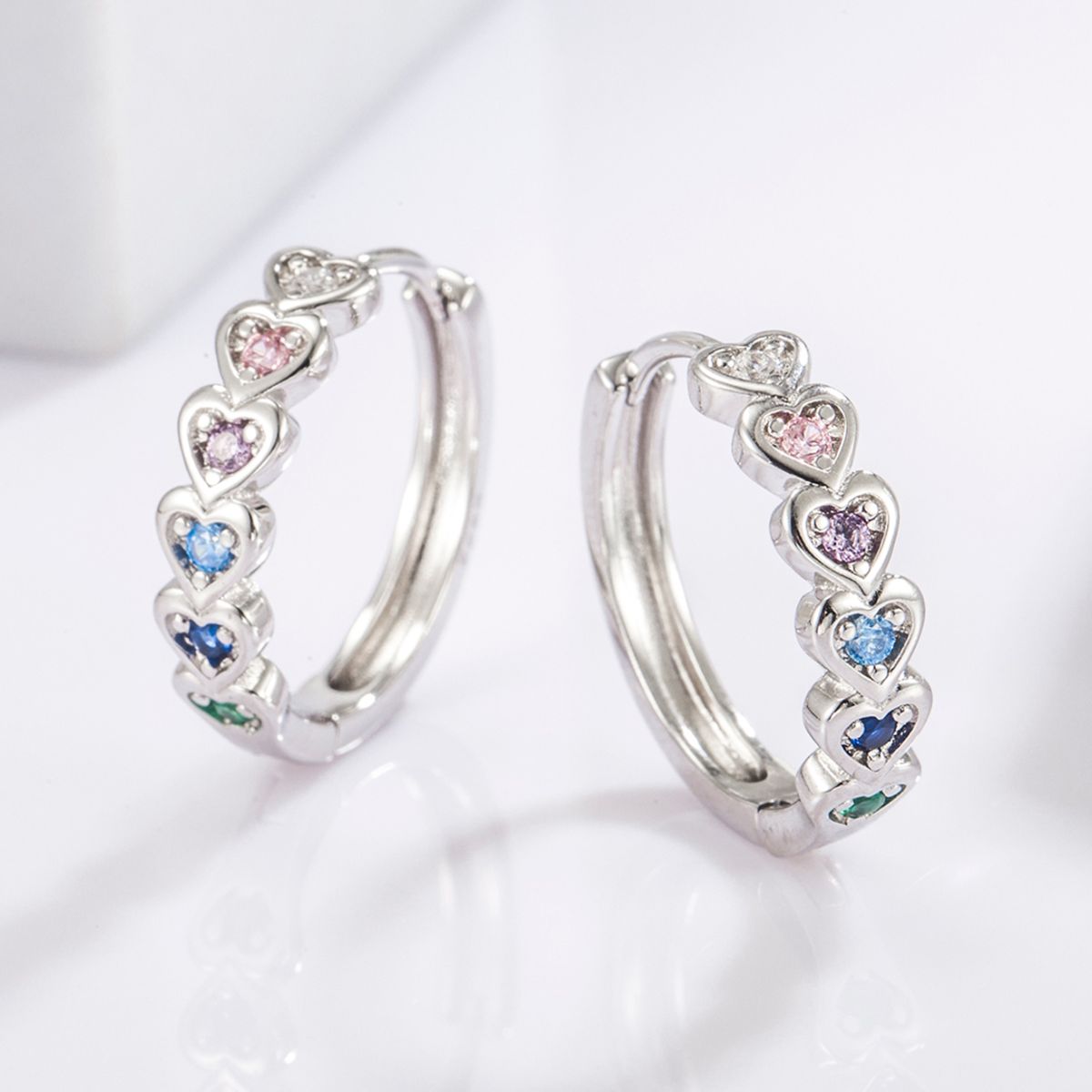 Zircon Hjerte Huggie Hoops
