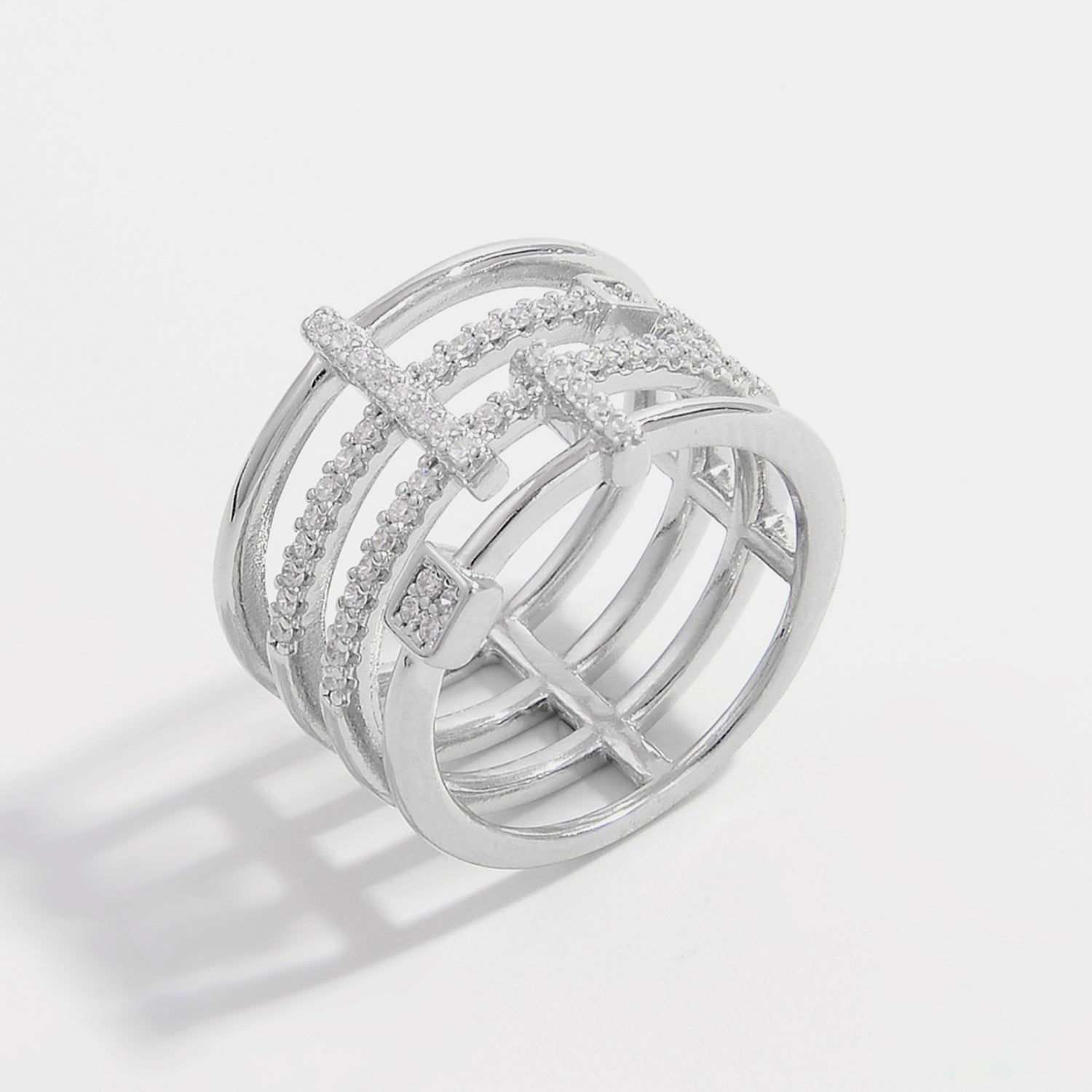 Zirkonium-gespikkelde zilveren ring