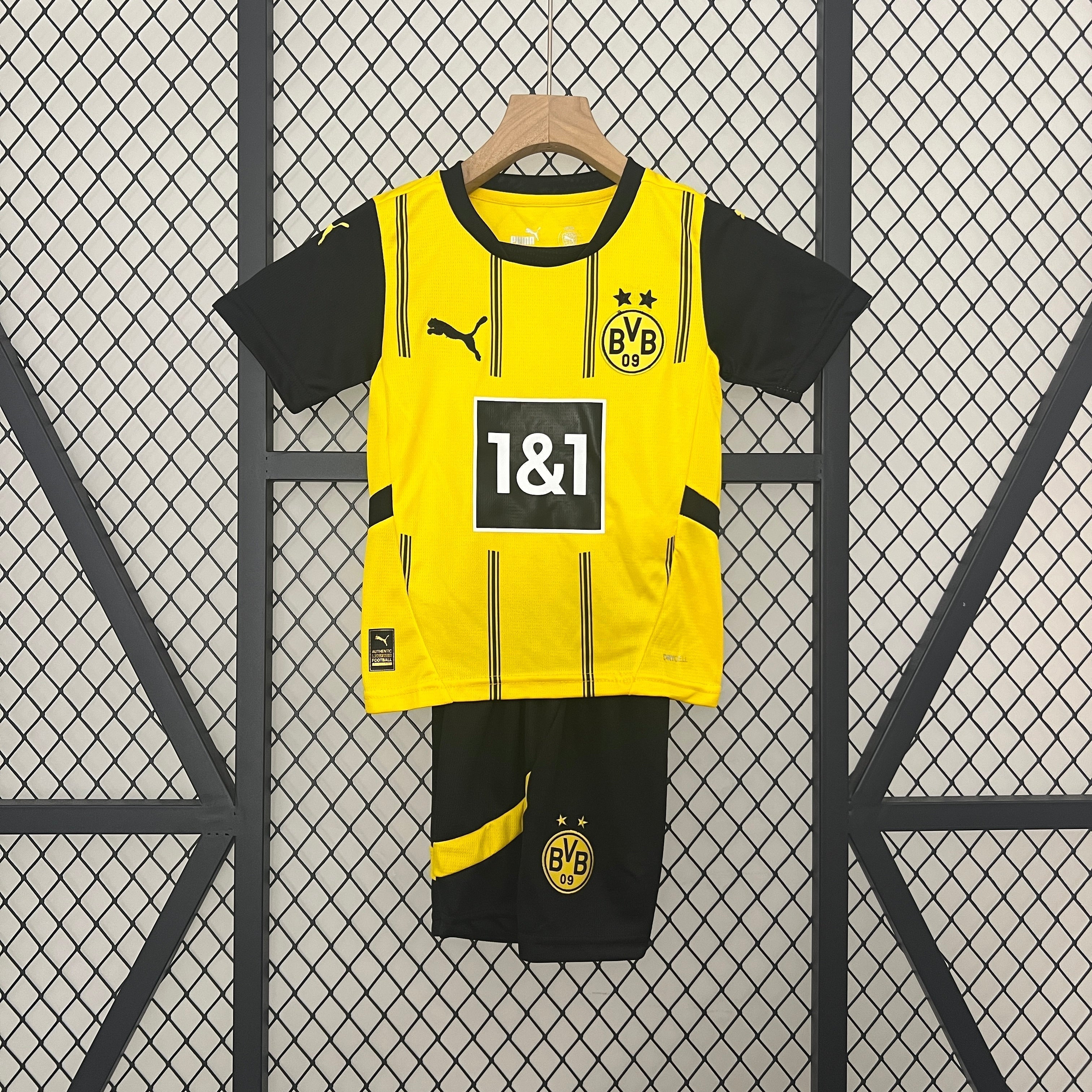 borussia-dortmund-2024-25-kids-football-kit-home-1