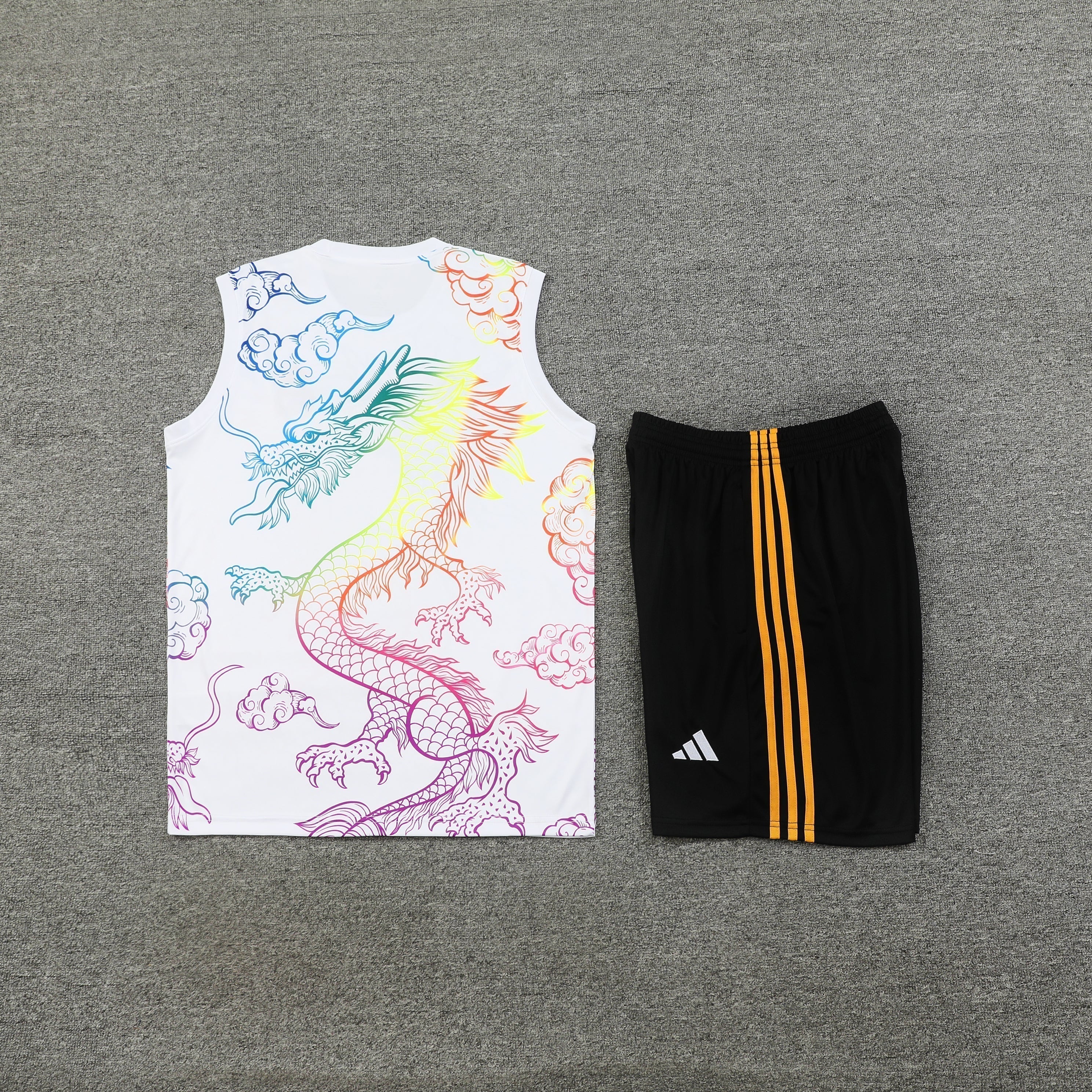 real-madrid-white-dragon-training-set-2024-25-1