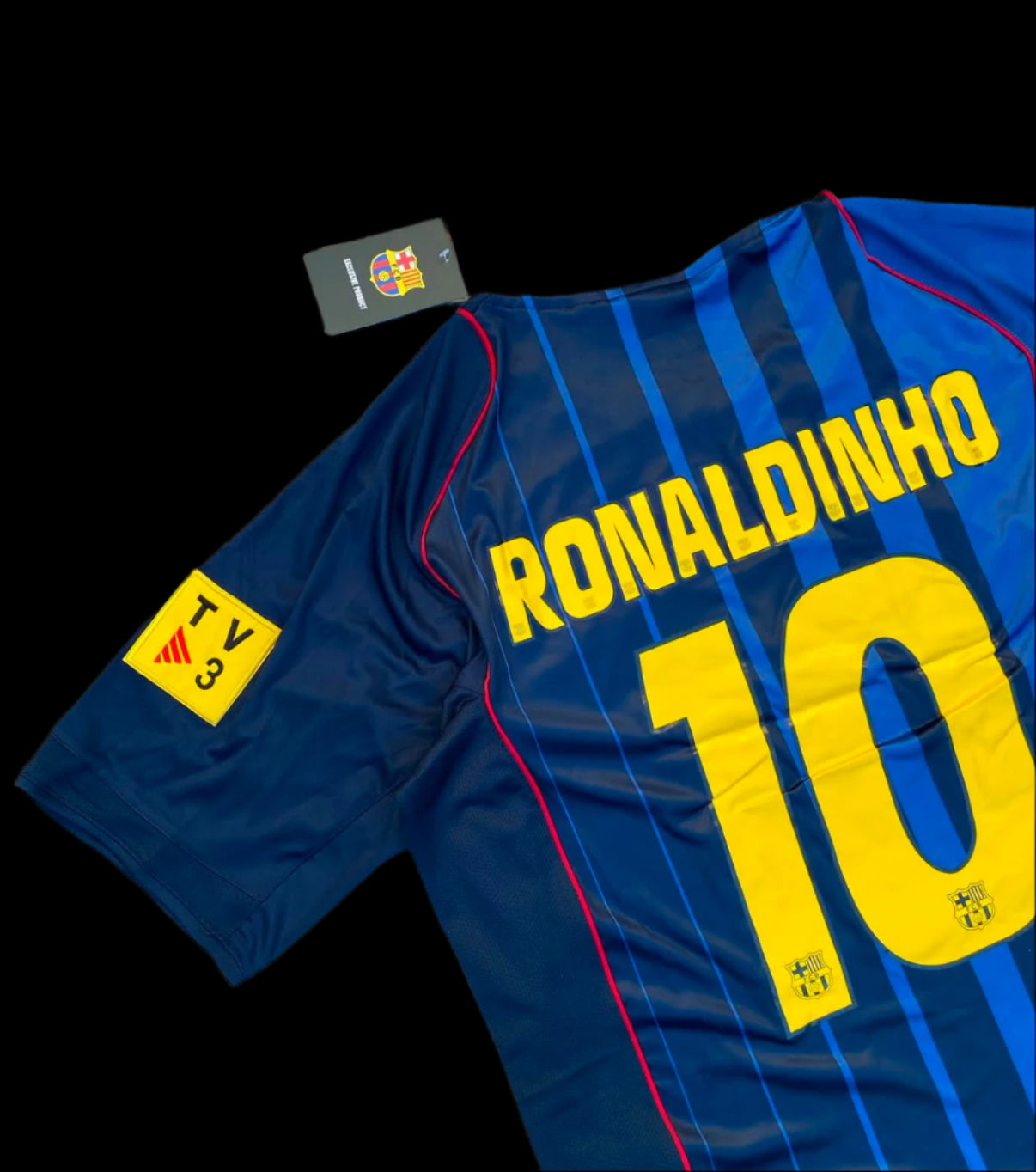 retro-barcelona-x-stussy-shirt-limited-edition-1