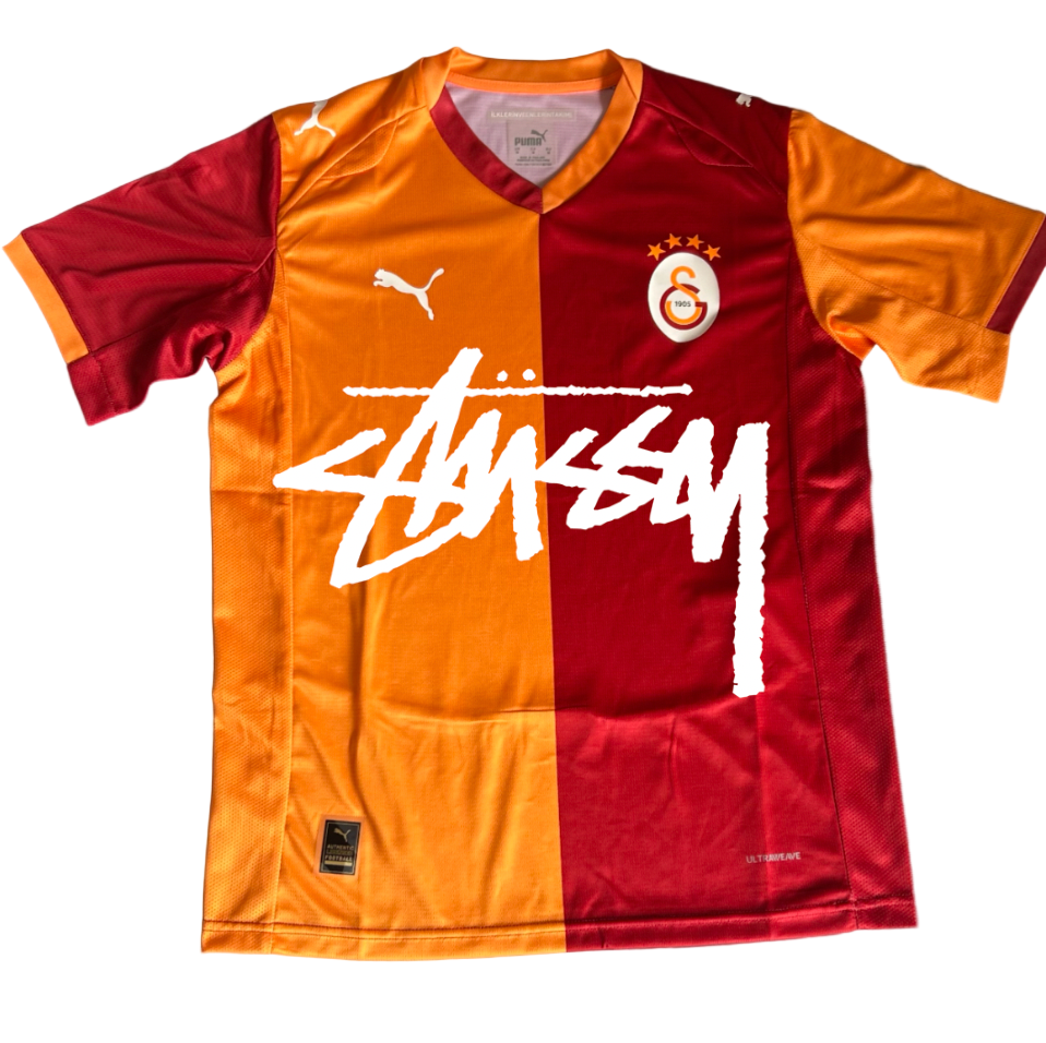 Maglia Edizione Limitata 2025/26 Galatasaray x Stussy