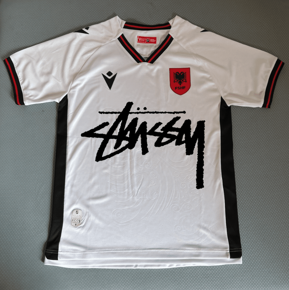 Albania X Stussy Maglietta Edizione Limitata