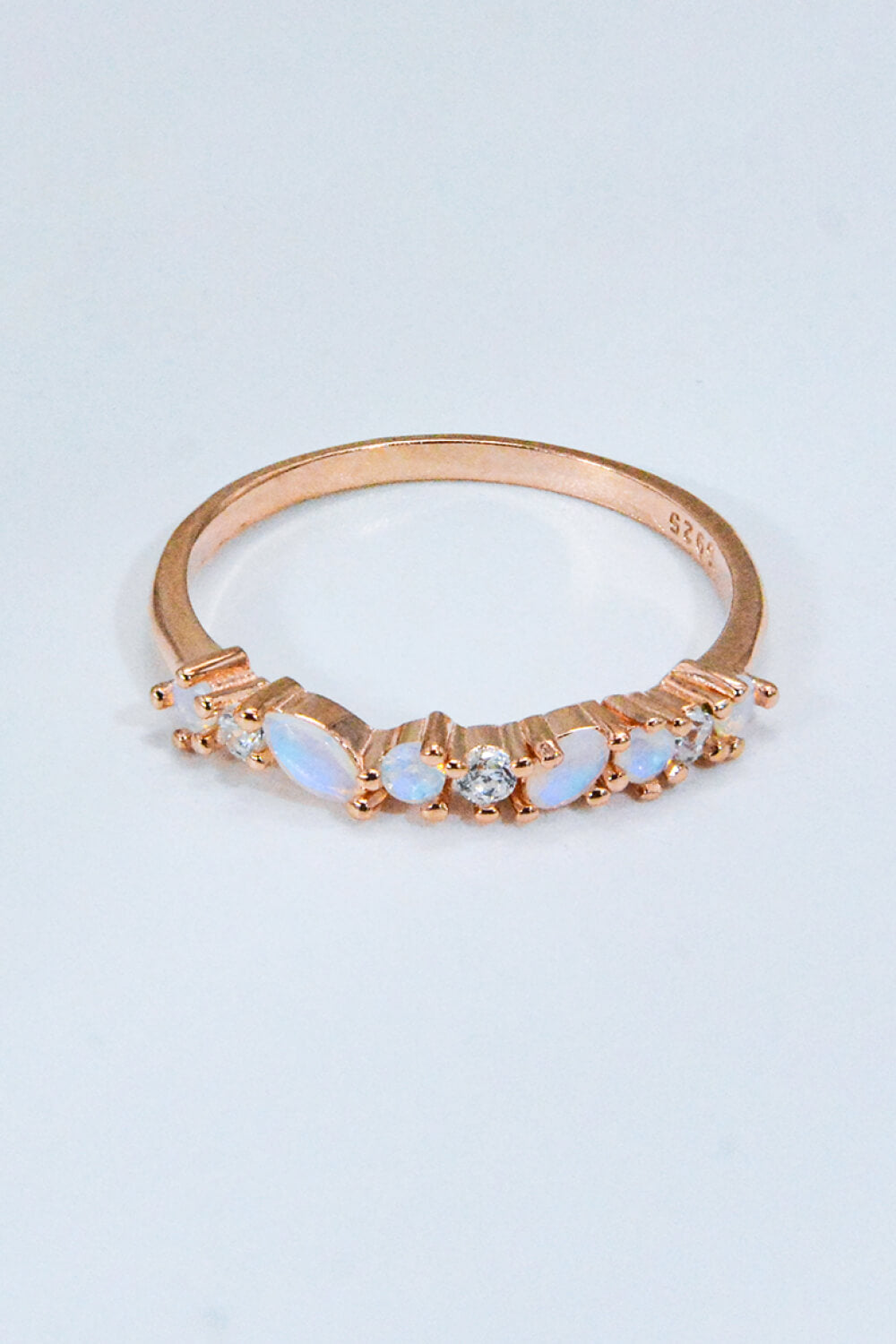 Måneskinns Zircon Accent Ring