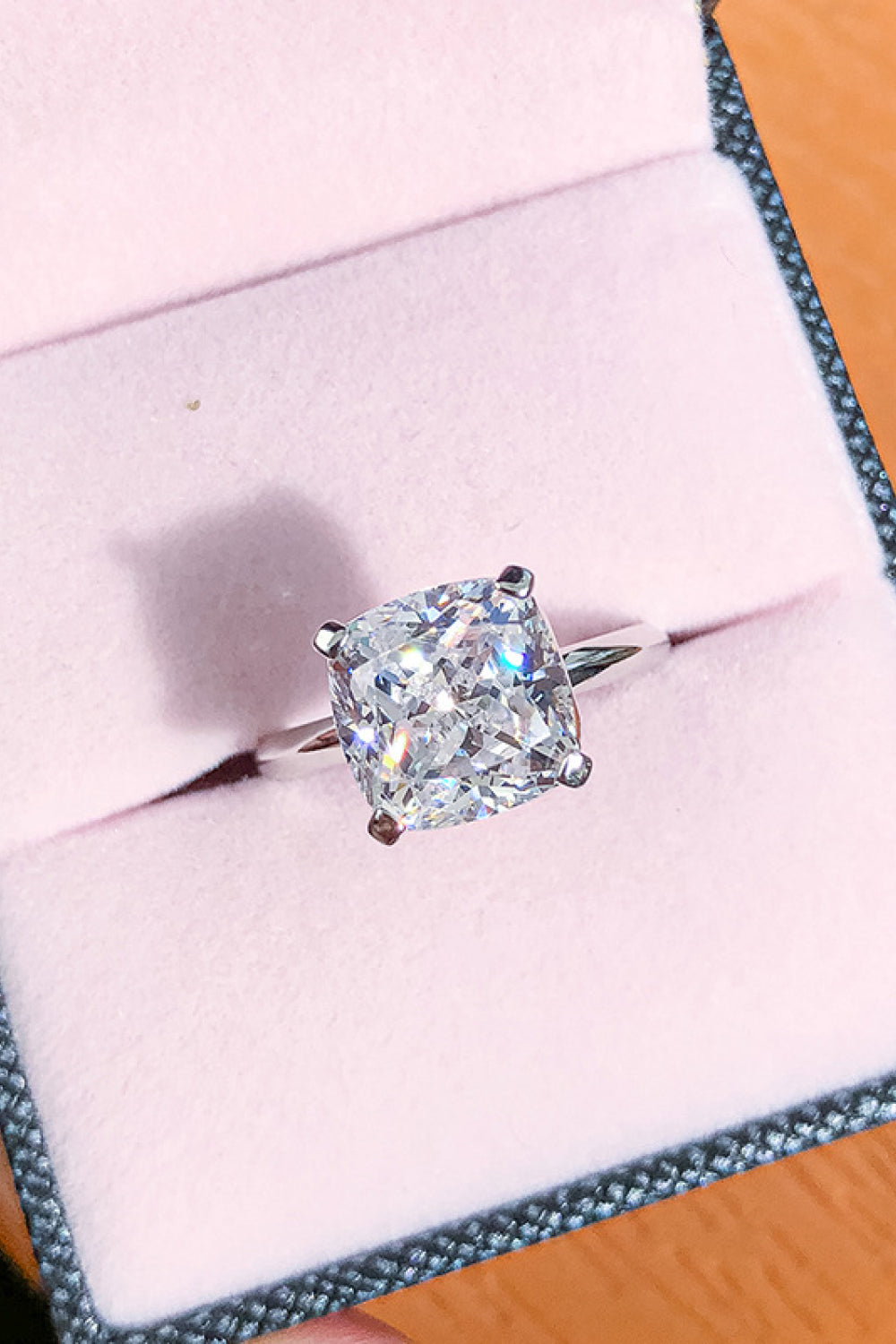 3.5ct zirkon prong ring