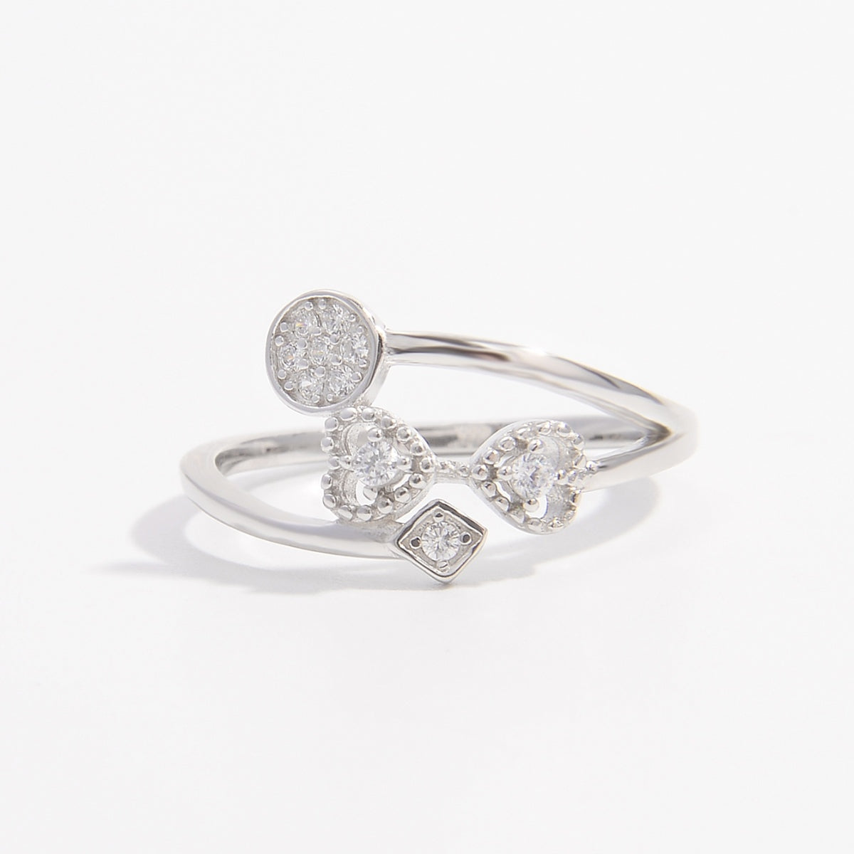 Zircon-Studded Silver Ring