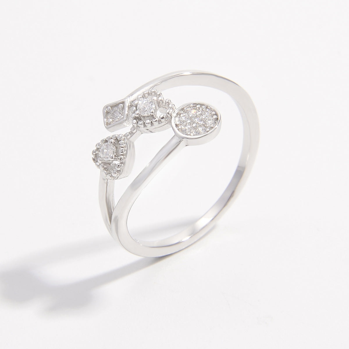 Zircon-Studded Silver Ring