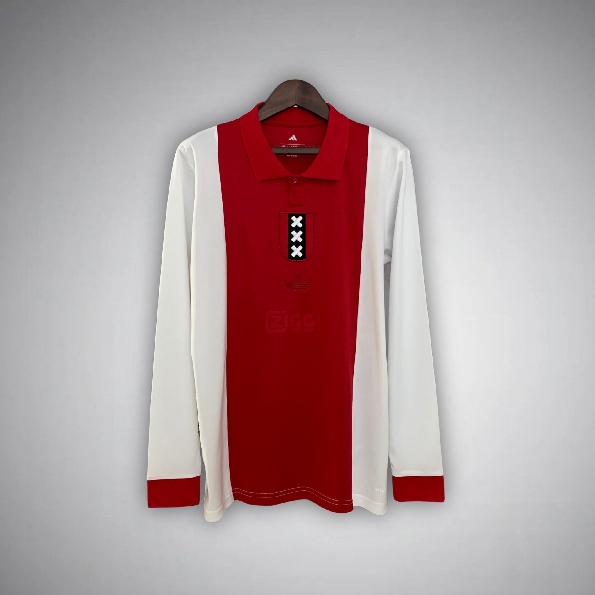 ajax-125th-anniversary-long-sleeve-shirt-special-edition-1