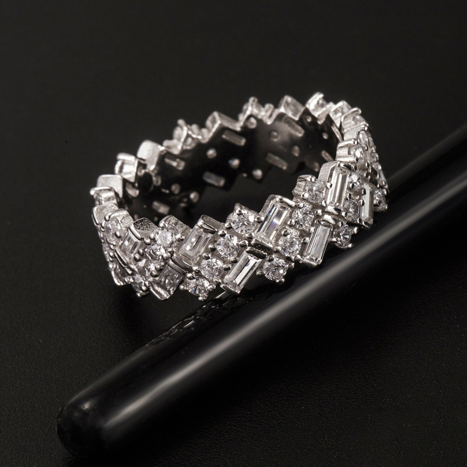 Zircon-Adorned Silver Ring