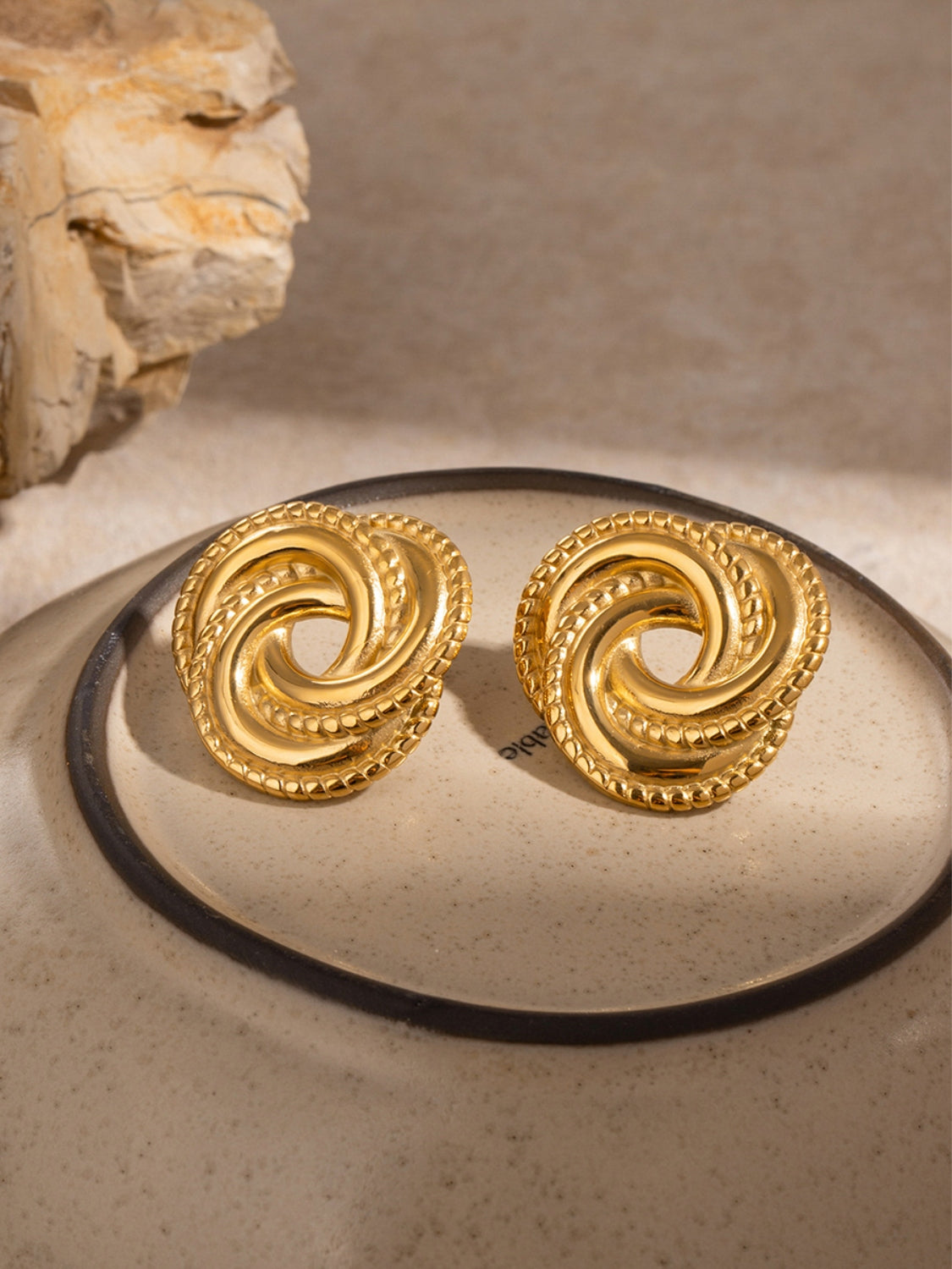 Montanti in acciaio torsionati