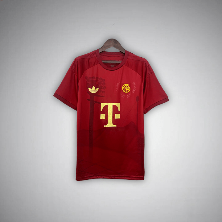 FC Bayern Bayern Titan Trikot