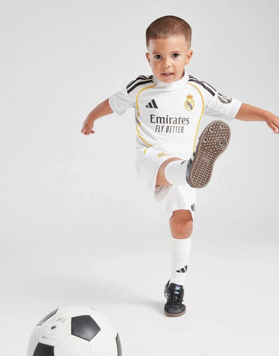 2025-26-real-madrid-home-kids-football-kit-1