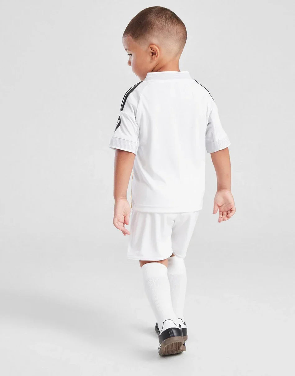 2025-26-real-madrid-home-kids-football-kit-1