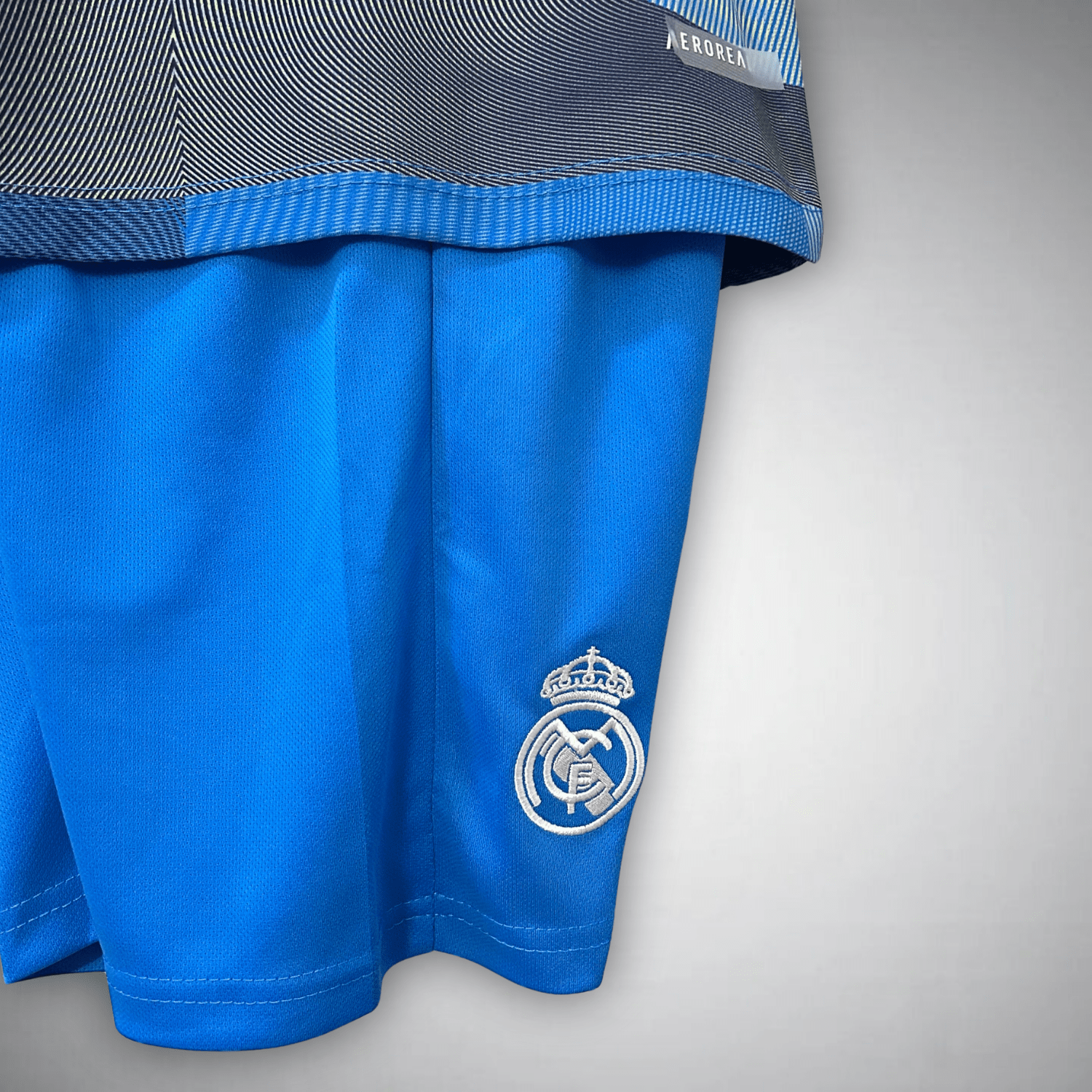real-madrid-kids-football-kit-cibeles-wave-1